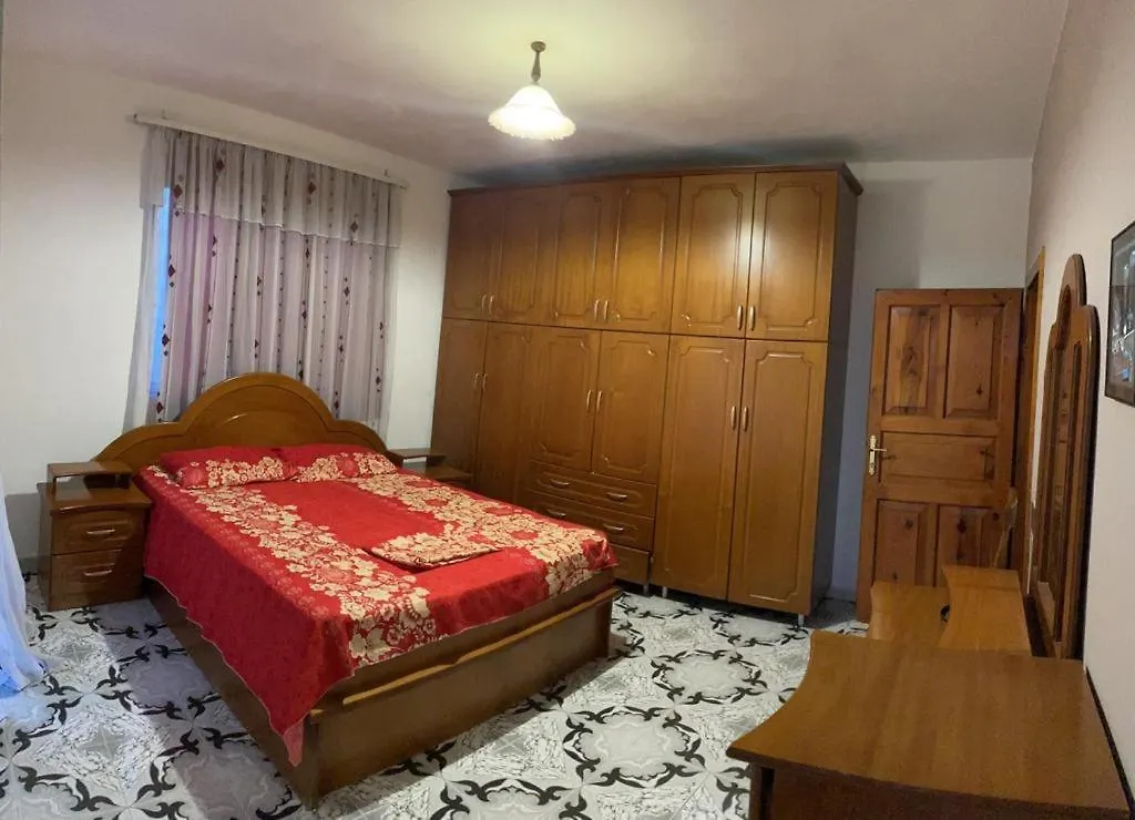 Arta Guesthouse Durrës